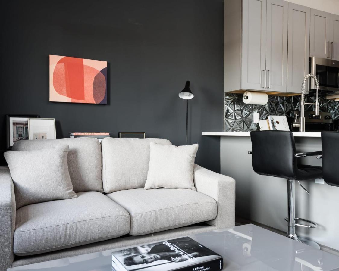 سانت لويس Frontdesk Modern 1 Bedroom Apt With Rooftop Lounge المظهر الخارجي الصورة